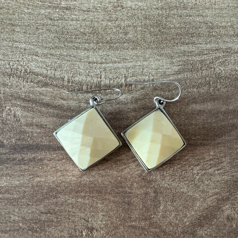 Cream Diamond Cut Glass Fashion Rhombus Shaped Dangle Drop Earrings Vintage